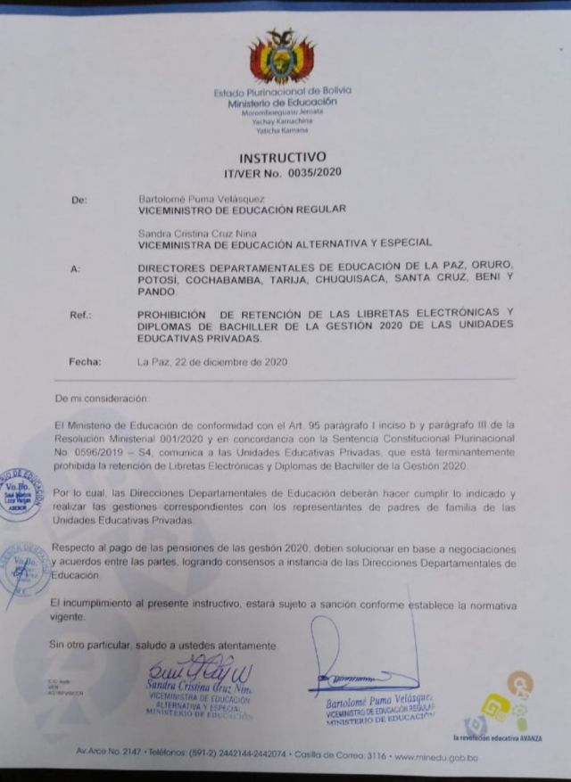 Educación "prohíbe" retención de libretas en colegios privados de Bolivia