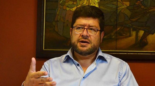 Juventudes de UN abandonan a Doria Medina