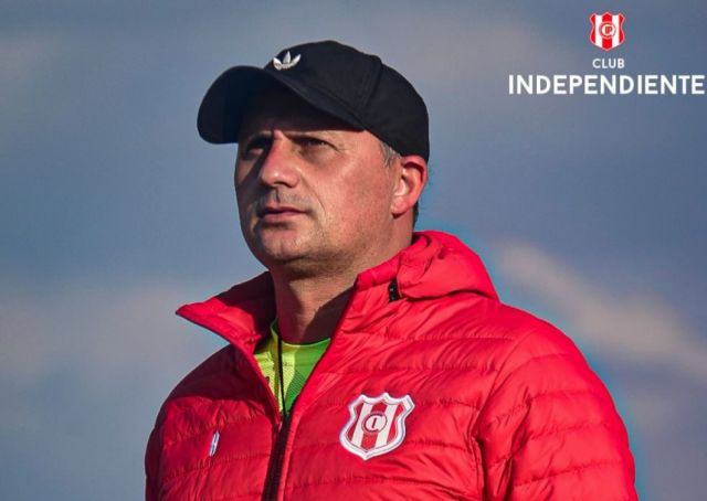 Robledo seguirá al mando de Independiente