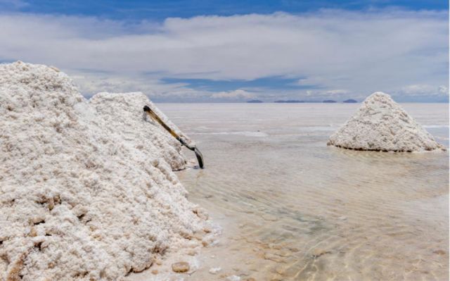 Bolivia, el primer país con las mayores reservas de litio del mundo Bolivia, el primer país con las mayores reservas de litio del mundo