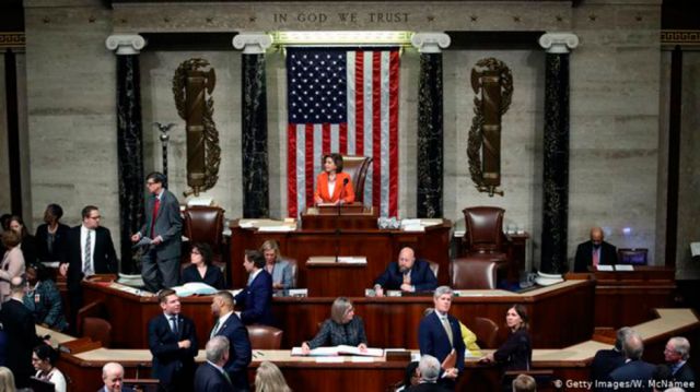 Presentan resolución para 'impeachment' a Donald Trump