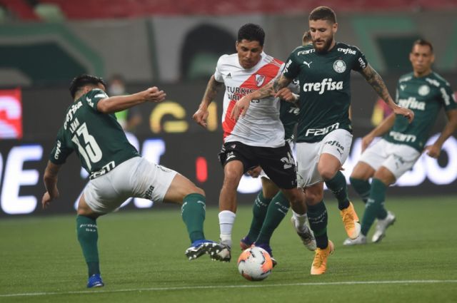 En un partidazo, River quedó eliminado con protagonismo del VAR En un partidazo, River quedó eliminado con protagonismo del VAR