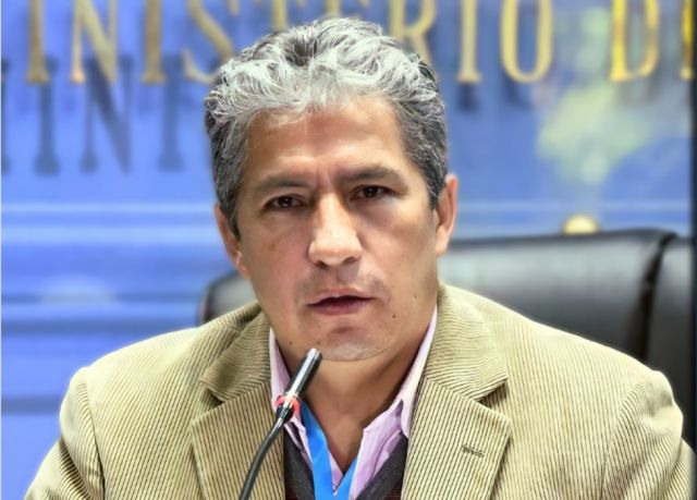 Ministro de Defensa  supera el coronavirus y recibe alta médica 