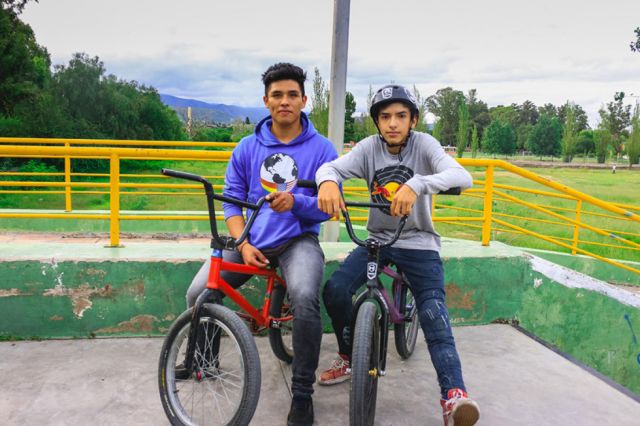 Cristhian Peralta Gallardo junto a Mateo Lorenzo Muñoz. 