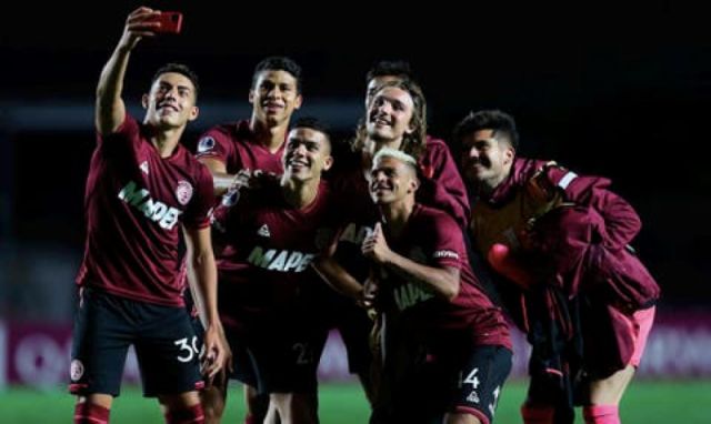 Lanús y Defensa definen la Copa Sudamericana en final argentina