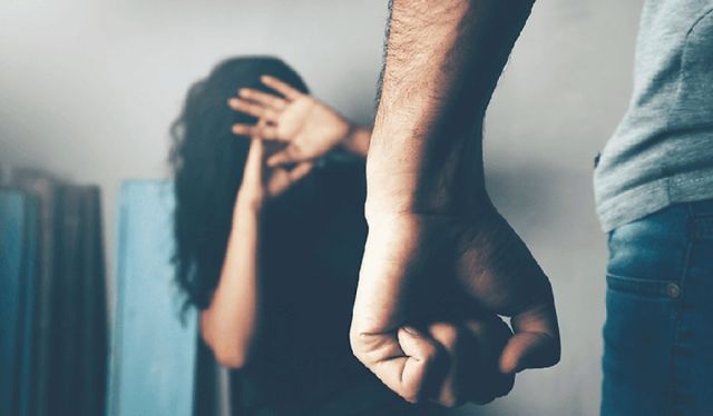 Profesor es denunciado por violencia familiar en Tarija