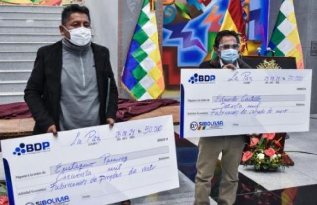 Gobierno beneficia a 45 empresas con créditos de fideicomisos para reactivar el aparato productivo