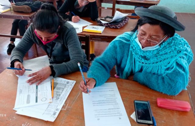 Finaliza la capacitación a 538 notarios electorales de Tarija