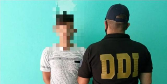 Cae joven que divulgaba fotos de niñas desnudas