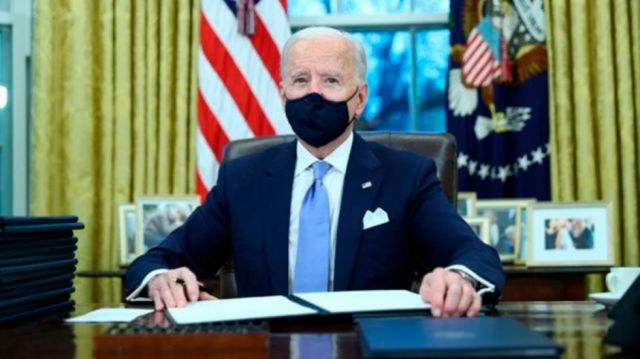 Republicanos: el primer mes de Biden fue 'luna de miel'