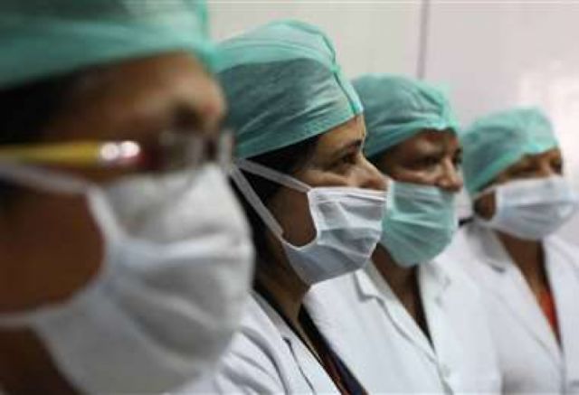 Trabajadores de salud de Tarija exigen al Gobierno cumplir con seguro de vida 