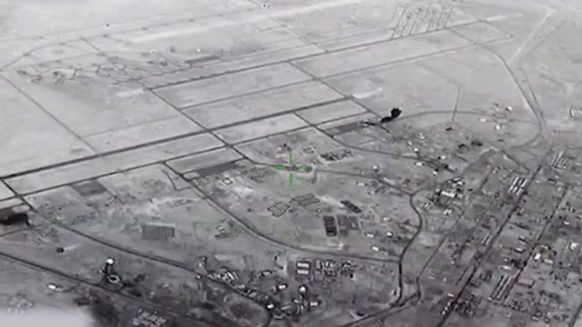 VIDEO: Misiles iraníes llueven sobre una base de EE.UU. en Irak tras el asesinato de Soleimani en 2020