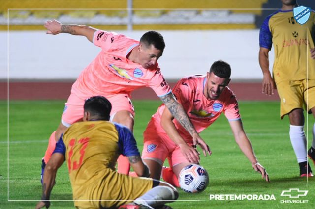 Un inefectivo Bolívar derrotó  por 1-0 a Independiente