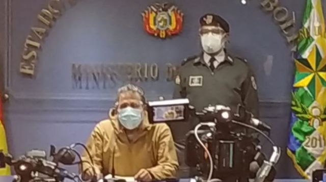 Ministro anuncia sanciones a funcionarios de Cossmil