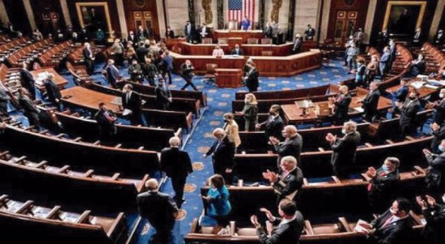 El Senado de EEUU aprueba Ley Covid  de $us 1,9 billones