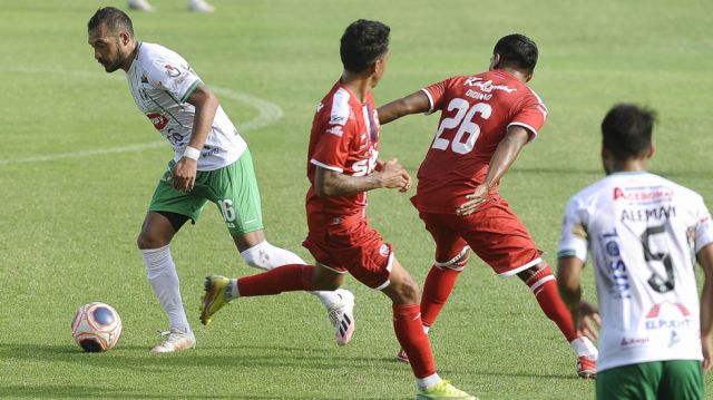 Walter Veizaga: “Son rivales que no les puedes regalar nada”