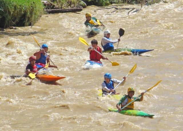 Asociación de canotaje en Tarija invita al evento "Salvemos el río Guadalquivir"