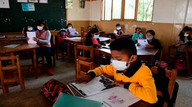 Padres presionan por las clases presenciales, Sedes Tarija pide esperar