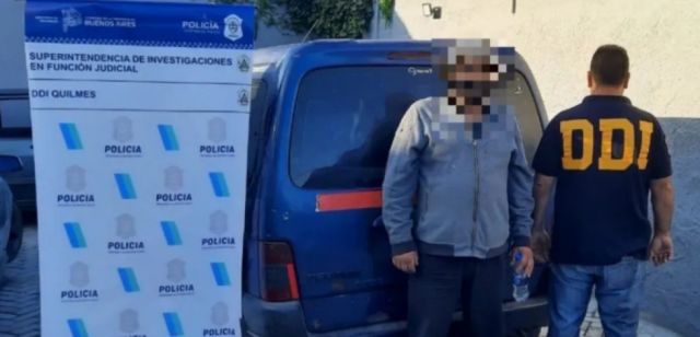 Atrapan a padre e hijo  por robarle a una chica