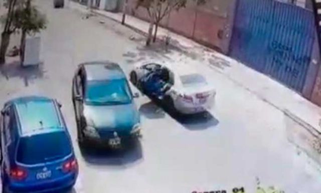 Boliviano sufrió asalto y lo arrastran 3 cuadras
