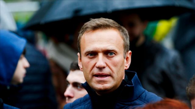 Navalny en riesgo de un confinamiento solitario