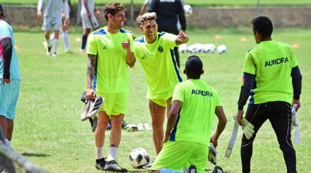 Brian Sarmiento acelera su  recuperación de un desgarro