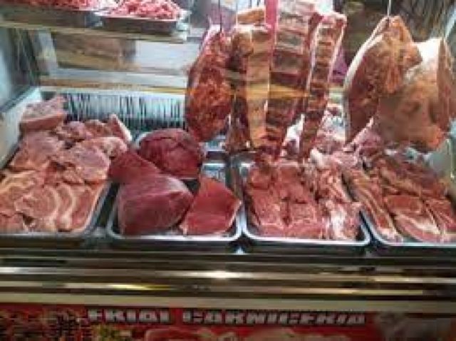 Carniceros rechazan suspensión de exportación de carne, exigen abrogación del DS