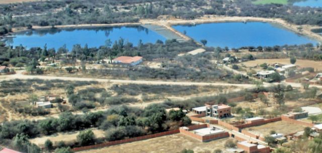 Vecinos piden a parlamentarios lograr recursos para la Macroplanta de Aguas Residuales de Tarija