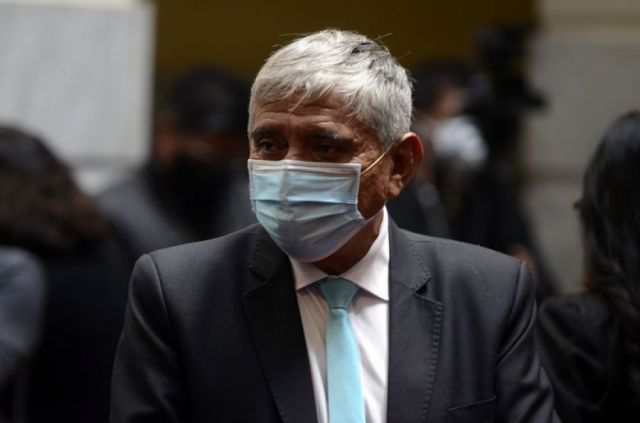Iván Arias denuncia que en su primer día de gestión lo citaron a audiencia y hay toma de subalcaldías