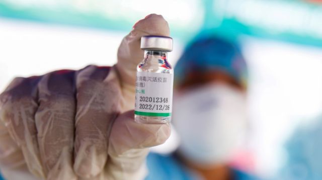 Sinopharm posee una efectividad del 90%