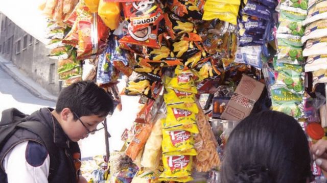 Lo que esconden los alimentos favoritos de nuestros niños