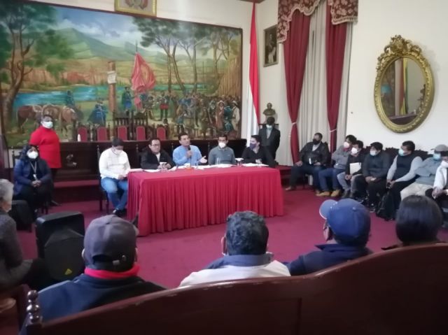  Alcalde se reúne con presidentes de barrio para priorizar proyectos