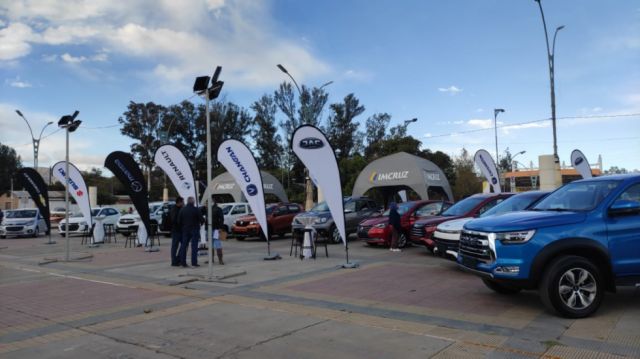 El mayor espacio lo abarcaron los autos.