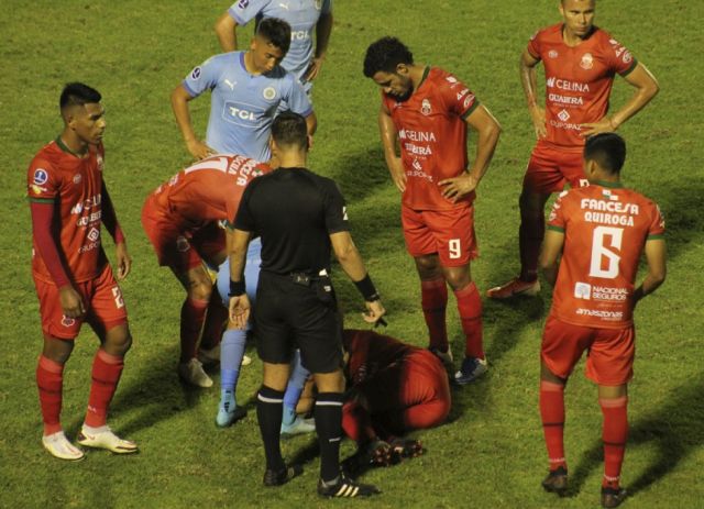 Con una humillante goleada Guabirá cierra su pobre campaña en casa 