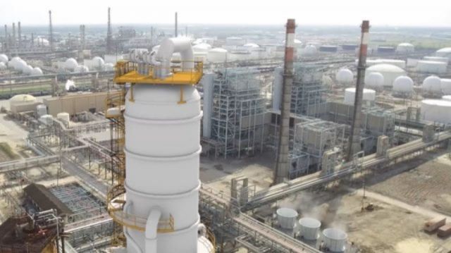 López Obrador anuncia la compra de una refinería de Shell en Houston con capacidad para producir 340.000 barriles diarios