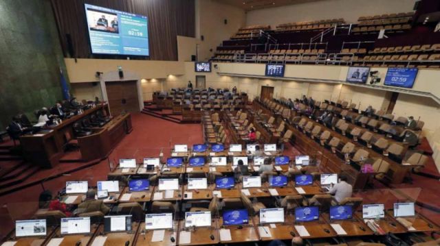 Chile: Diputados aprueban reinstaurar voto obligatorio