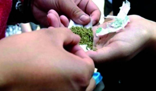 Sentencian a dos personas  por suministro de drogas 