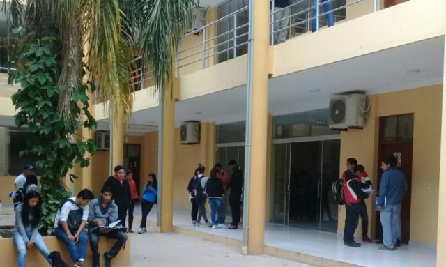 La “U” pierde estudiantes, hay 700  matriculados menos que en el 2020