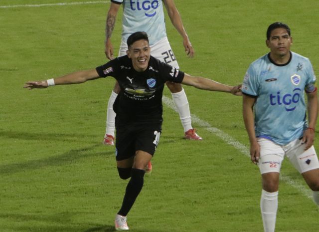 Torneo profesional boliviano arrancaría en julio 