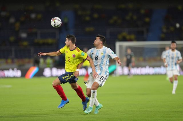 Argentina no pudo sostener  la ventaja ante Colombia 