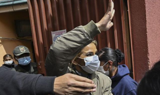 Salvar a la soldado Áñez (II)