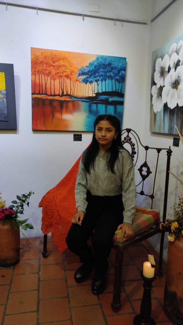 Isabella Cruz.
