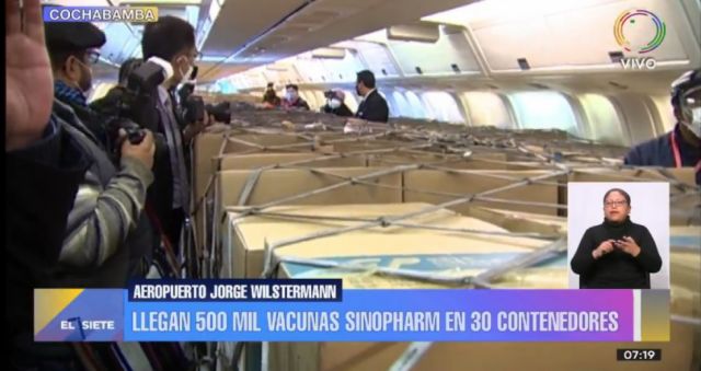 Llega a Bolivia lote de 500 mil dosis de la vacuna Sinopharm 