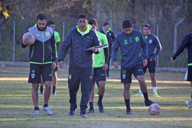 Real Tomayapo recibe a Nacional  Potosí en partido amistoso 
