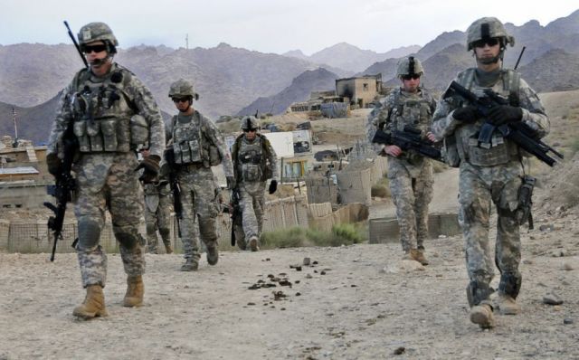 Fuerzas de EEUU abandonan base de Afganistán