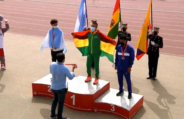 Atleta boliviano gana campeonato sudamericano en metros planos