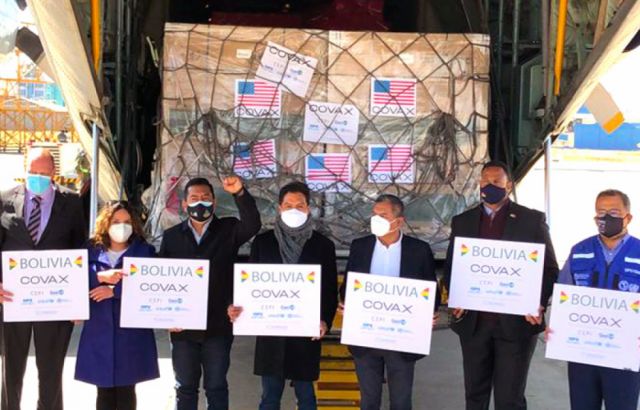 Bolivia recibe  más de un millón  de vacunas J&J  donadas por EEUU
