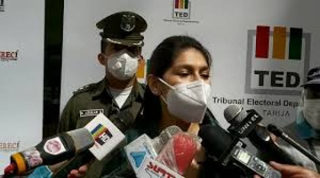Vargas pide al TSE que certifique si fue destituida del TED en Tarija 