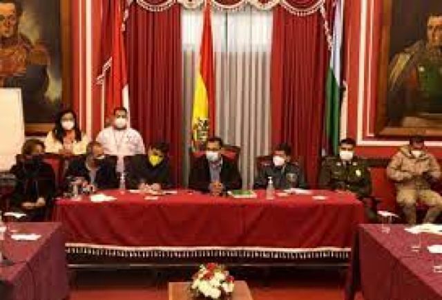 COED evaluará las restricciones en medio de una escalada de casos y escasez de oxígeno por el Covid en Tarija