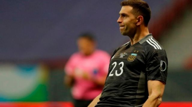 Martínez confesó la historia de los penales con Colombia 